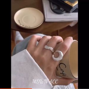 Perak S925✨ Cincin Bukaan Busana Wanita Yang Dipersonalisasi Bukaan Tekstur Buram Ring Huruf / cincin adjustable / cincin aesthetic / cincin silver / cincin murah / cincin keren / cincin unik / cincin kece