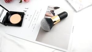 big แปรงแต่งหน้า แปรงปัดแก้ม 1 ชิ้น แปรงอายแชโดว์ แปรงปัดแก้ม Makeup Brush ขนนิ่ม