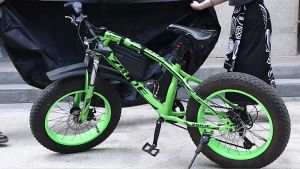 EBOO Bike Cover Bicycle Cover 190T Nylon Waterproof Anti Dust Rain UV Protection with Lock-holes Storage Bag