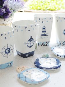 Large Capacity Ceramic Cup with Lid Mediterranean Style Bone China Mugs Couple Water Cups Creative Personalized Female Version