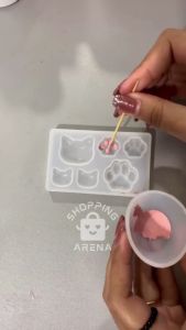 Cetakan Resin Kepala Kucing Kaki Cakar Paws Silicone DIY Dekorasi Hiasan Bandul Kunci Gantungan Coklat Kue Cookies Fondant Pendant Puding Jelly Recine Epoxy Crafting Prakarya Kerajinan Tangan Silikon Karet Lentur Elastis Lucu Hewan Shopping Arena Malang