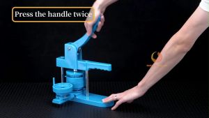 【จัดส่ง2วัน】58 มม.DIY เครื่องทำปุ่มกดBadge Punch เครื่องกดฟรี 100PCs ปุ่มพลาสติก