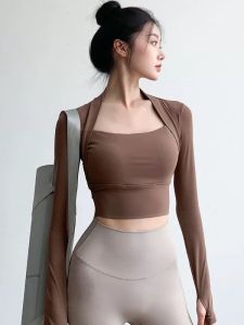 เสื้อผ้าโยคะแขนยาวสำหรับผู้หญิง ฤดูใบไม้ร่วง/ฤดูหนาว 2025 เสื้อออกกำลังกายสั้นแบบใหม่พร้อมแผ่นเสริมหน้าอก ออกกำลังกาย Pilates เสื้อผ้าออกกำลังกาย