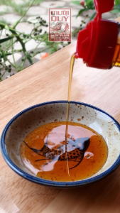 Nước Mắm Cốt Hảo Hạng 100% Tự Nhiên (thời gian ủ 12 tháng) 500ml Hiệu Mười Quý Quảng Ngãi