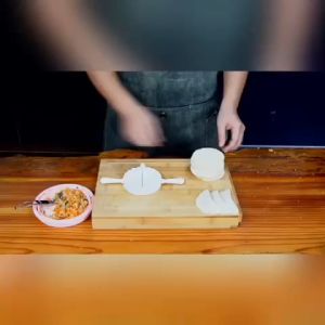 Khuôn Làm Bánh Xếp Bột Lọc Sủi Cảo