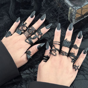 แหวนลายผีเสื้อและลายผี 20 ชิ้น แหวนแฟชั่นวันฮาโลวีน แหวนหลายชั้น แหวนสไตล์ย้อนยุค แหวนแฟชั่นสำหรับผู้หญิง