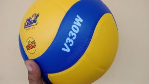 Bola Voli Mikasa V330W Empuk Poli Volley Ball Free Pompa Pluit Support Tournament