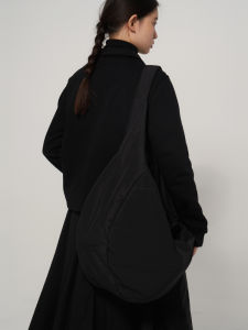 Black D-Shaped Adjustable Large Capacity Cotton Filled Soft Crossbody Bag with Comfortable Shoulder Strap for Youth Casual Use