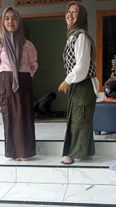 Rok Celana Panjang Wanita Dewasa Muslimah Ukuran Jumbo Bahan Dril Ke Kinian