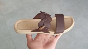 LOLINDA SANDAL WANITA IBU IBU SLOP ENTENG MURAH DAN ANTI SLIP SOL KARET KUALITAS TERJAMIN.NOB317