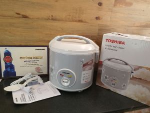 NỒI CƠM ĐIỆN CHỐNG DÍNH 18 TOSHIBA RC-18JFM( H) VN chống dính lòng nồi dày 1.7mm