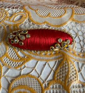 Premium Silk Thread Saree Pin/ Deepawali gifts/ Pooja gifts/ return gifts/ return favours / Diwali gifts