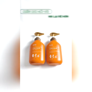 Sữa Tắm Thảo Dược Gừng Nghệ Cỏ Cây Hoa Lá - Làm Sạch Sâu Mờ Thâm Mụn 500g