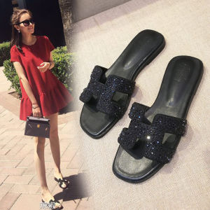 Womens Summer Fashionable Real Leather Flat Bottom Beach Shoes Travel New Korean Style Versatile Sandals Wide Strap Slippers