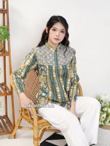 Atasan Batik Wanita Modern Kekinian Kerja Kantor Lengan Panjang 278 TM Hijau by Batik Sansekerta.id