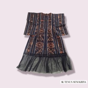 Dress tenun terbaru || baju tenun wanita kekinian || midi dress tenun motif bunga