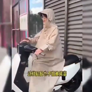 【VIDKHSY Store】Thickened Waterproof Motorcycle Raincoat Durable Riding Raincoat Men & Women All-Weather Protection Rain Gear  for Rainy Season One Size