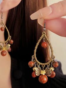 Desert Guyan Ethnic Style New Chinese Natural Stone Tassel Ear Hook Western Princess Vintage Style Earrings Niche Ear Clips