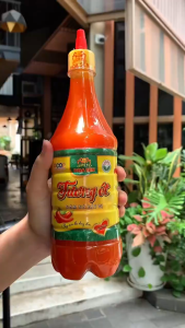 THÙNG 12 Chai Tương Ớt 700g – Tương Việt Hoa Sen