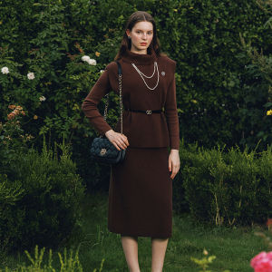 Koradior | Wool Two-piece Dress with Vest