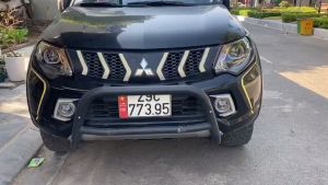 Mặt kính đèn pha Triton 2015-2018