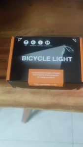 Đèn pha xe đạp siêu sáng chống nước gắn ghi-đông sạc điện Type-C có đồng hồ hiển thị thời lượng pin còn lại hỗ trợ sạc pin dự phòng khẩn cấp cho điện thoại KAVISOTA