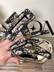 คลิปหนีบผมลายตัวอักษร D ขนาดใหญ่ทำมือ เครื่องประดับผมสุดหรูหรา สไตล์สัตว์ทะเลฉลาม สำหรับผู้หญิง