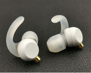 Specially Designed for Sports DIY Dafa Sp510 in-Ear Extra Bass Headphones Mmcx Plug-in Comfortable and Stable Wearing