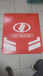 J130S13 PVC MUDFLAPS 23 1/2" X 27 1/2" RED UD TRUCK EMBLEM FOR TRAILER LORRY TRUCK