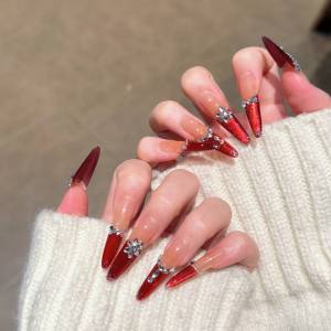 Elegant Red Cat Eye Wearable Nails Short Oval