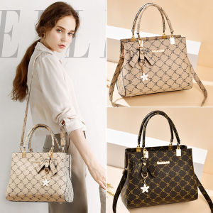 Fashionable Large Capacity Diagonal Bag Handbag for Women Vintage Print Carry-On Bag Stylish Satchel for Middle-Aged Mothers