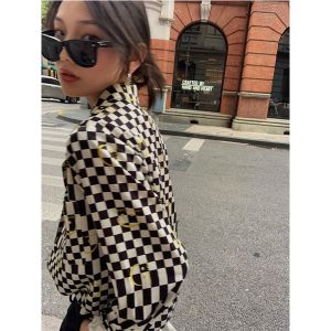 เสื้อเชิ้ตผู้หญิงลายสก็อต ทรงหลวม สไตล์ฝรั่งเศส ดีไซน์หรูหรา ทรงเข้ารูป แขนยาว เสื้อเชิ้ตแฟชั่นฤดูใบไม้ผลิและฤดูใบไม้ร่วง