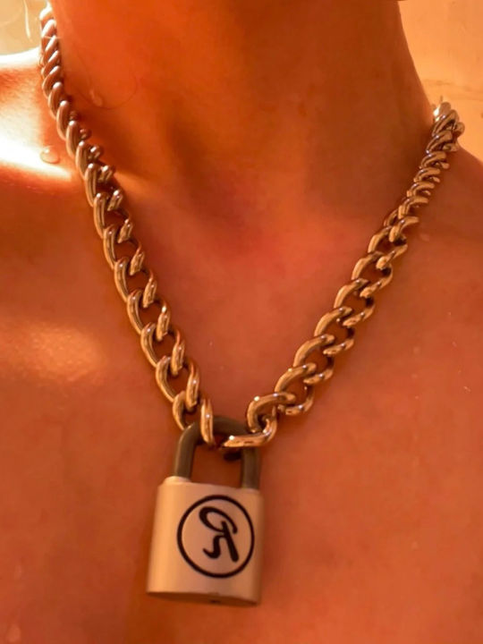 Original NANA Nanjing Lock Titanium Steel Necklace Unisex SID Lotus Punk R Lock Couple Style Fashion Jewelry Gift