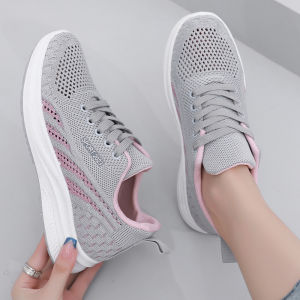 Summer New Womens Fly Knit Mesh Upper Embroidered Shoes Beijing Old Style Cloth Shoes Casual Anti-slip Soft Bottom Mat Shoes