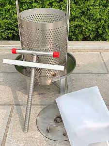 เครื่องบีบน้ำผึ้ง เครื่องคั้นน้ำผึ้งสกรูมือ กดน้ำผึ้ง Honey Press 🧡