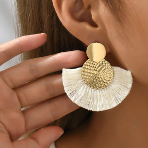 Fashion Bohemian Big Tassel Dangle White Fringe Female Earrings Drop Earrings for Women Statement Wedding Jewelry Gift