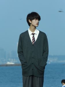 เสื้อคาร์ดิแกนถักคอวีหนาแขนยาวสำหรับผู้ชาย สไตล์วิทยาลัยย้อนยุค สไตล์ญี่ปุ่น ฤดูใบไม้ร่วง/ฤดูหนาว เสื้อคลุมกันหนาวแบบสวมหัว