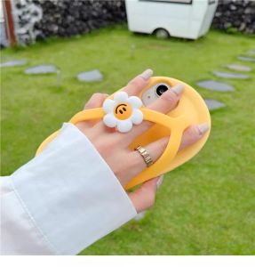 🥰💕COD + FreeShipping🥰💕รองเท้าแตะซิลิโคนรูปดอกไม้ยิ้มพร้อมเคสโทรศัพท์เหมาะสำหรับ IPhone 15 14 13 12 11เคสนิ่ม Promax 12 13เคสโทรศัพท์สำหรับหญิงสาวน่ารักขนาดเล็กเคสโทรศัพท์14 15pro