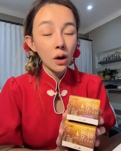 ครีมฮายอง 2 / เซรั่มนาโน 2 / สบู่นาโน 2 ทั้งหมด 6 ชิ้น ใช้ได้นานกว่า 2 เดือน ไม่ทําให้หน้าบาง เมื่อหยุดใช้