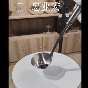 Singapore 304 Stainless Steel Soup Oil Filter Ladle Spoon Oil Scoop Separator Spoon 不锈钢隔油勺