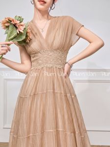 PlumJan | Đầm Hẹp eo Chất liệu Ren Mùa hè