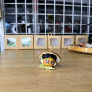 Móc Khóa Bé Nhãn Handmade – Phiên Bản Huế – Phụ Kiện Treo Túi Xách Balo Chìa Khóa – BST Gia Đình Ông Sáu Nhãn