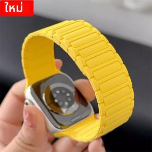 สายแม่เหล็กสำหรับ Apple Watch ขนาด 44 มม. 40 มม. 49 มม. 45 มม. 41 มม. 46 มม. สายซิลิโคนสำหรับ iWatch Series 11 10 9 8 7 6 SE Ultra 3