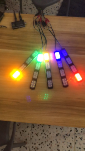 ไฟ LED กระพริบแรงดันต่ำ 12V-24V ที่ขายดีที่สุด สีแดง สีน้ำเงิน สีเขียว สีเหลือง สำหรับรถจักรยานยนต์ รถยนต์ และรถบรรทุก