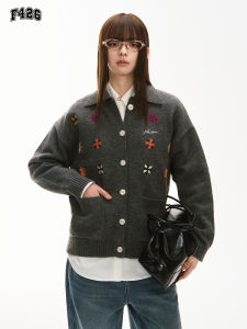 F426 | Retro Casual Flower Embroidered Sweater