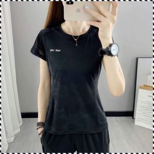 เสื้อยืดแห้งเร็วสำหรับกลางแจ้งระบายอากาศได้ดีและเสื้อยืดแห้งเร็วระบายอากาศได้ดียิ่งขึ้น เสื้อผ้าแห้งเร็ว เสื้อที่ทนต่อการสึกหรอและแห้งเร็ว ยืดหยุ่นในฤดูร้อนเพื่อให้คุณแห้งสบาย ระเหยอย่างรวดเร็วระหว่างออกกำลังกาย