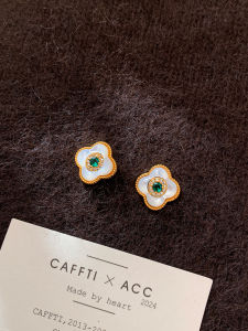 CAFFTI | Natural Mother of Pearl Four-leaf Clover Elegant Spring & Summer Earrings