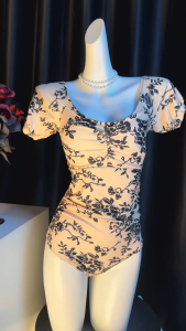 ชุดว่ายน้ำผญ ชุดว่ายน้ำแซ่บ บอดี้สูทวันพีช เนื้อผ้าดี มีไซต์ M-XL นน 40-65 KG