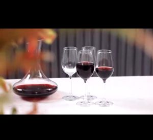 แก้วไวน์สวยๆ แก้วไวน์แดง 300 มล สำหรับเก็บไวน์แดง / แชมเปญ / ไวน์ขาว Red Wine Glass