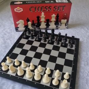 Magnetic Folding Board Game - Chess Set/Chinese Chess Set/Reversi Game set